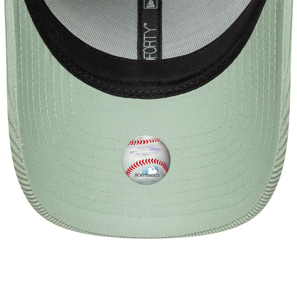New York Yankees Womens Cord Pastel Green 9FORTY Adjustable New Era Cap