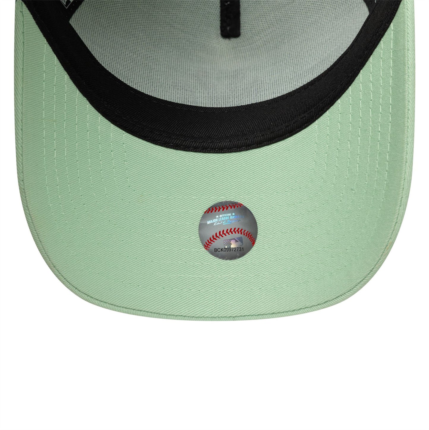 New York Yankees MLB League Essential Pastel Green 9FORTY A-Frame Trucker Adjustable Cap