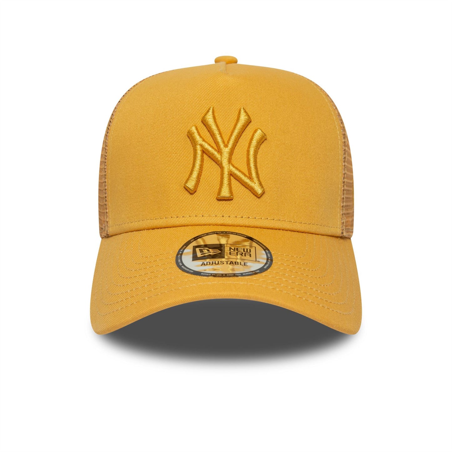 New York Yankees MLB League Essential Beige 9FORTY A-Frame Trucker Snapback Cap