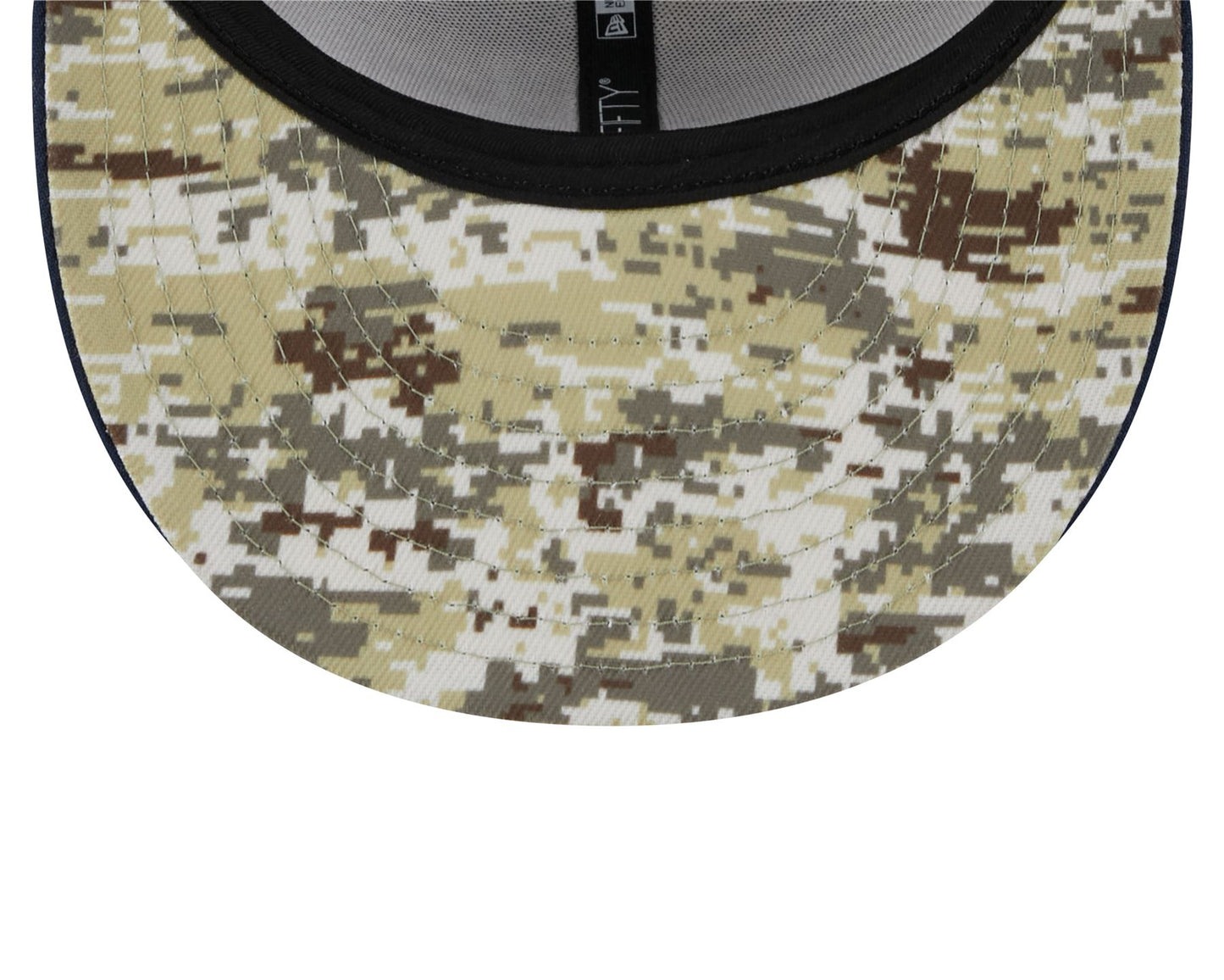 New Era Mens NFL Salute To Service Snapback 9Fifty Cap ~ 'Seattle Seahawks' camo