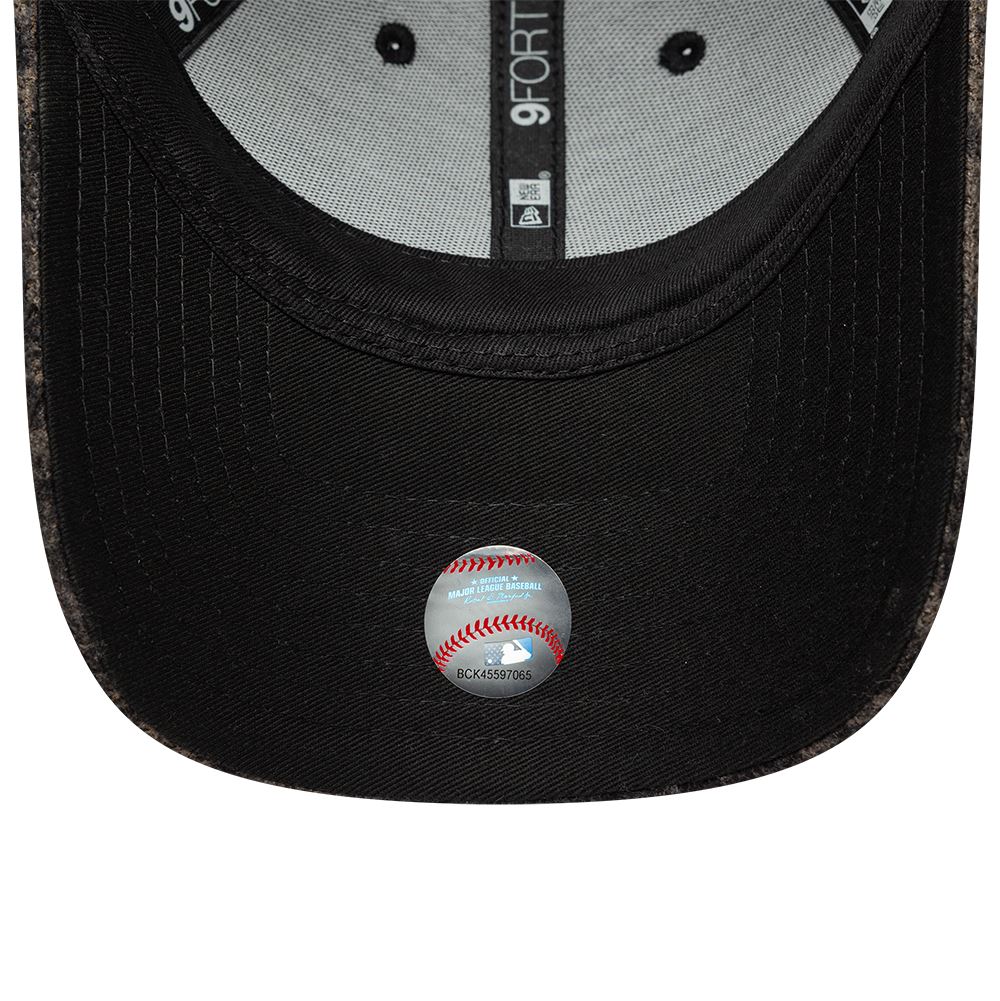Womens LA Dodgers 9Forty Strapback Cosy Leopard Cap