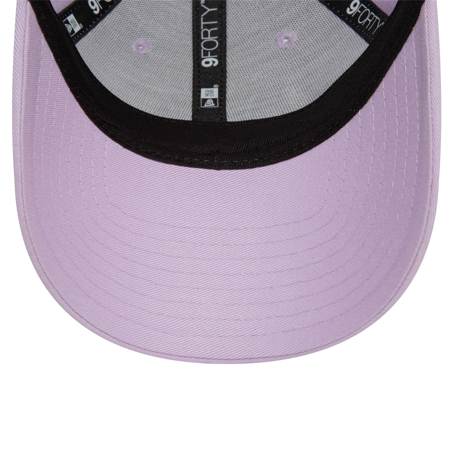 New Era Womens Metallic Logo 9Forty Cap ~ New York Yankees lilac