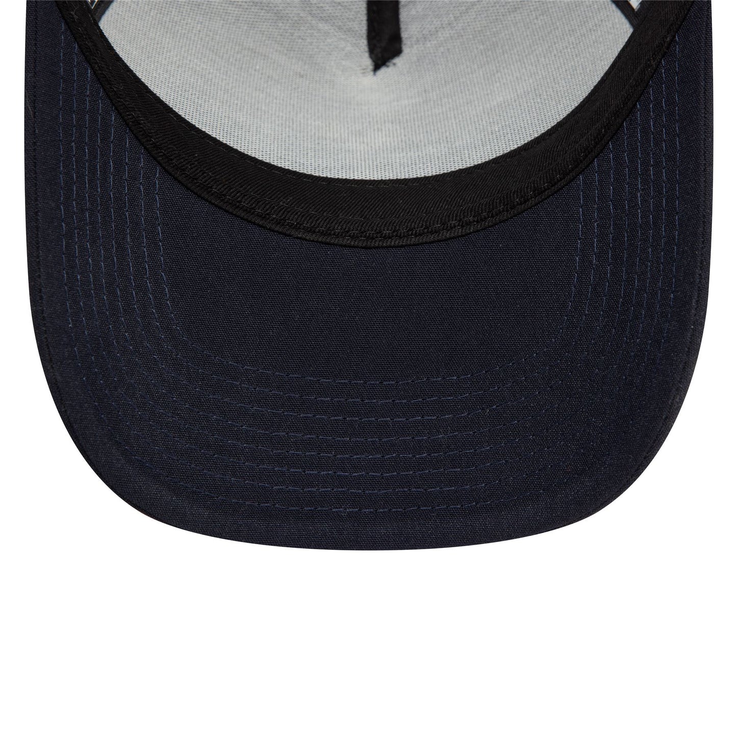 New Era Mens Repreve EF Trucker Cap ~ Tottenham Hotspur black