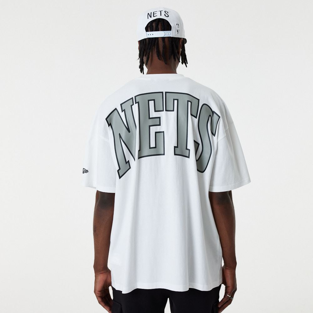 New Era Mens NBA Infill Logo OS T-Shirt ~  Brooklyn Nets White