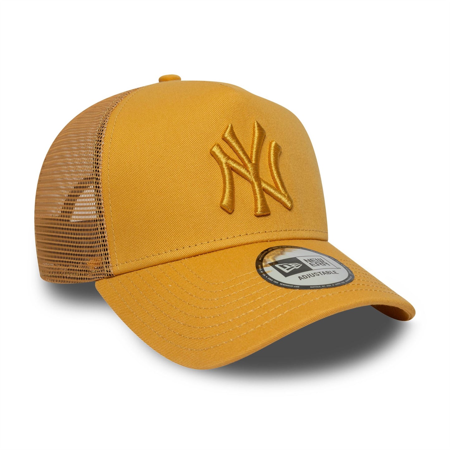 New York Yankees MLB League Essential Beige 9FORTY A-Frame Trucker Snapback Cap
