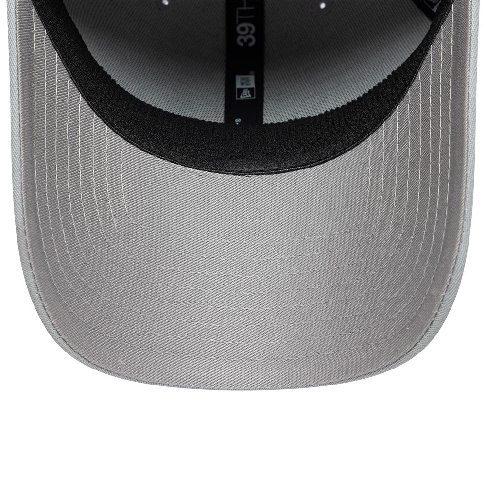 Manchester United ManU Seasonal 39Thirty Grey Logoed Cap