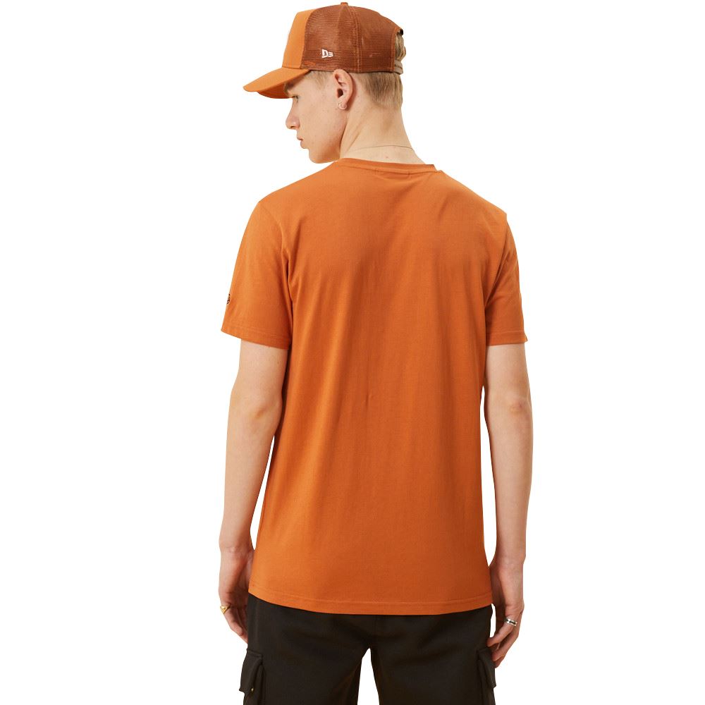 New Era Men's  MLB Left Chest Team Logo T-Shirt ~ "New York Yankees" brown