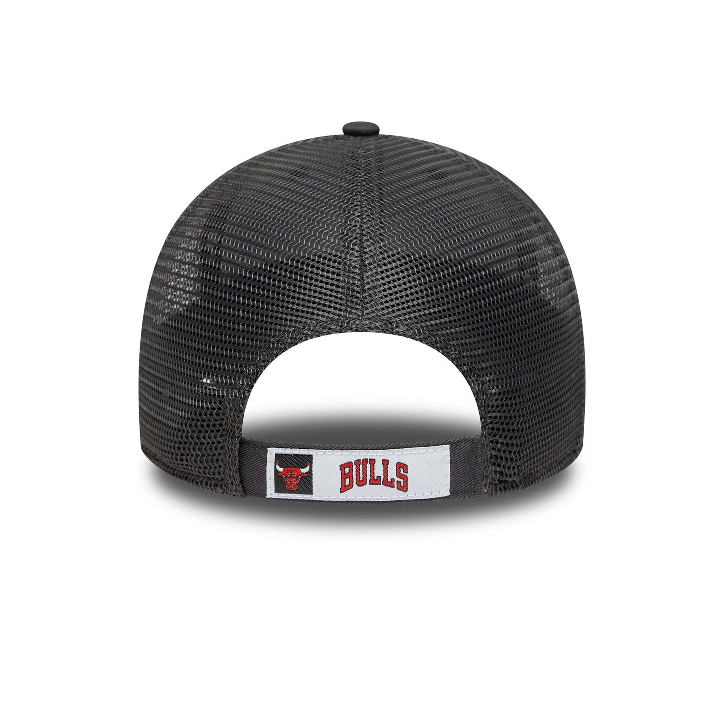 Chicago Bulls NBA Dark Grey 9FORTY Trucker Adjustable Cap