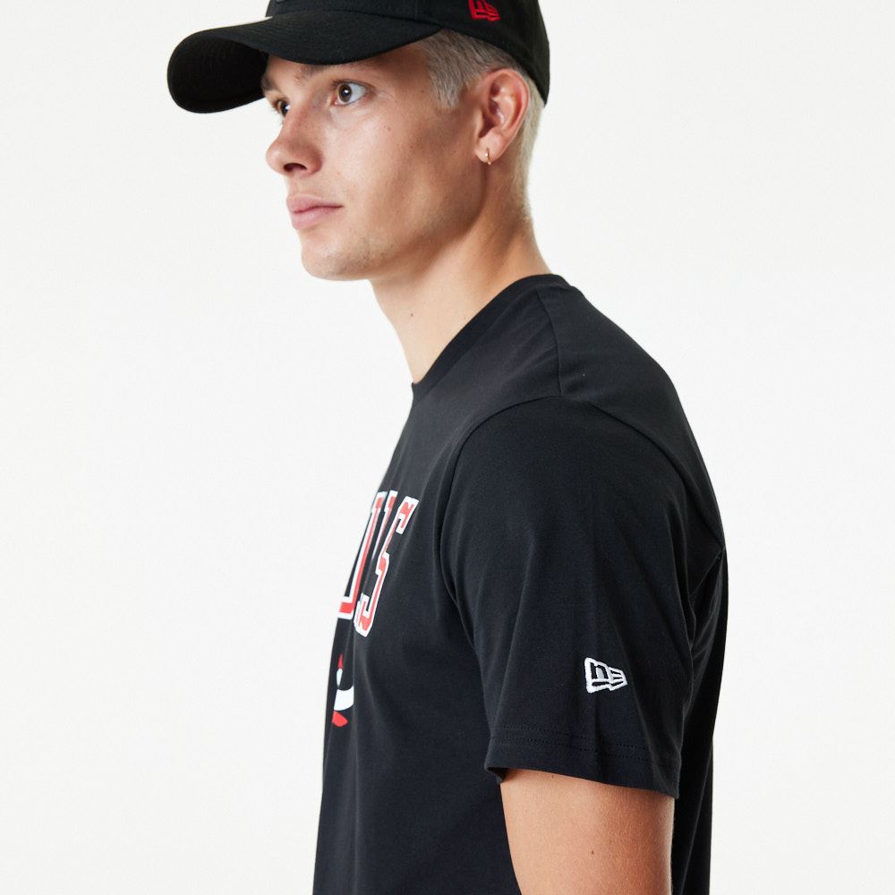 New Era Mens NBA Team Logo T-Shirt ~ Chicago Bulls Black