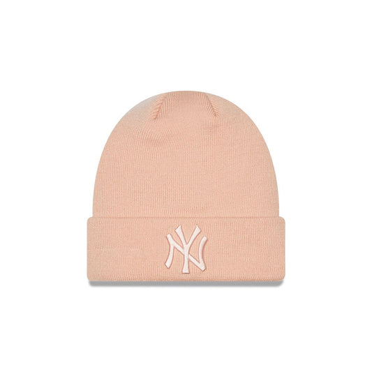 New Era Womens League Essential Beanie ~ New York Yankees pink