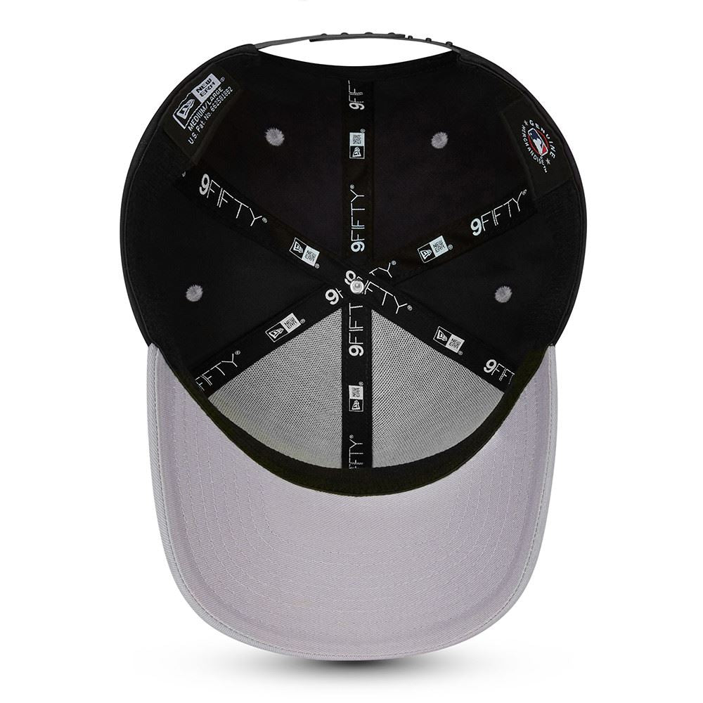 New Era Team Wordmark 9Fifty Snapback Stretch Cap ~ New York Yankees