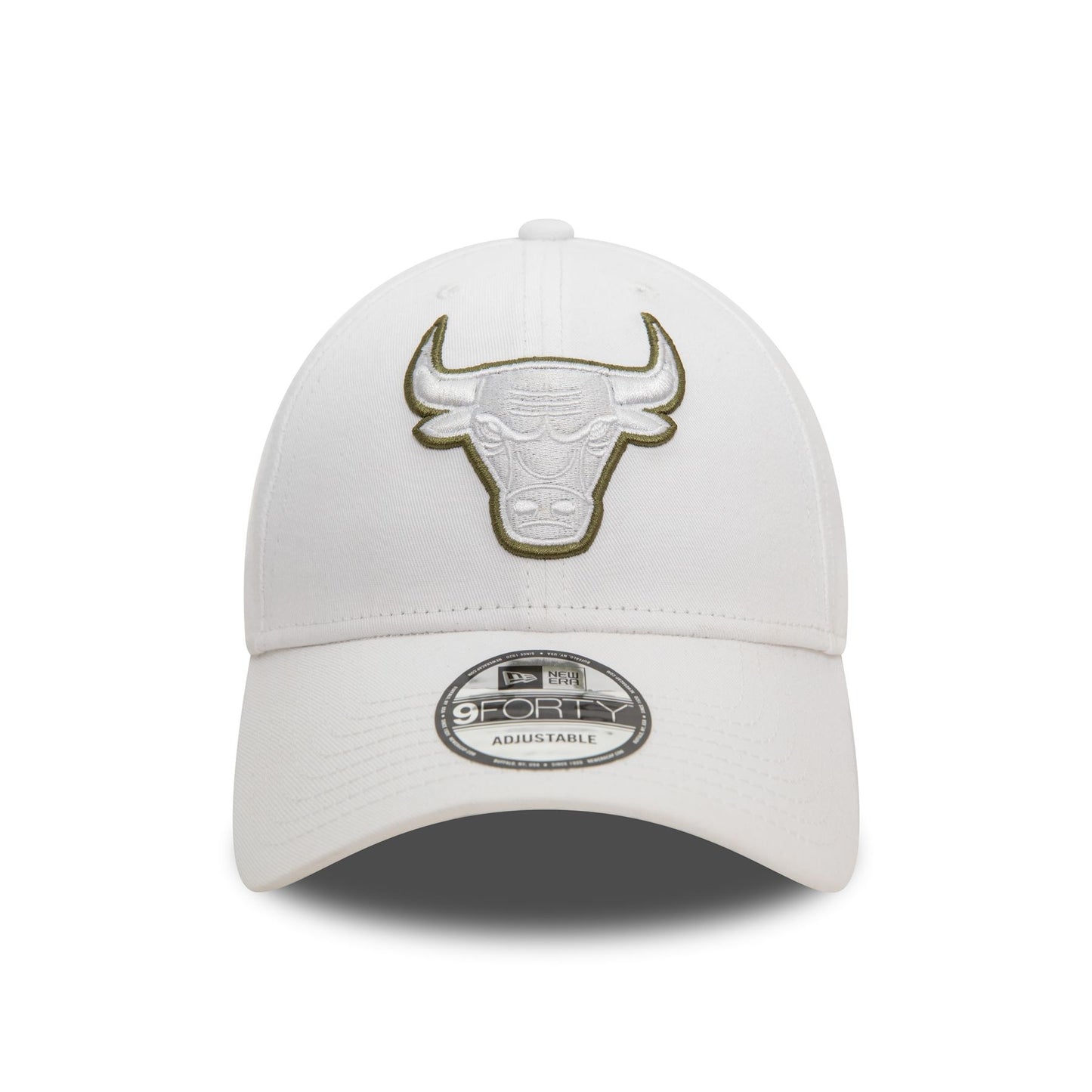 New Era Mens Team Outline 9Forty Cap ~ Chicago Bulls white