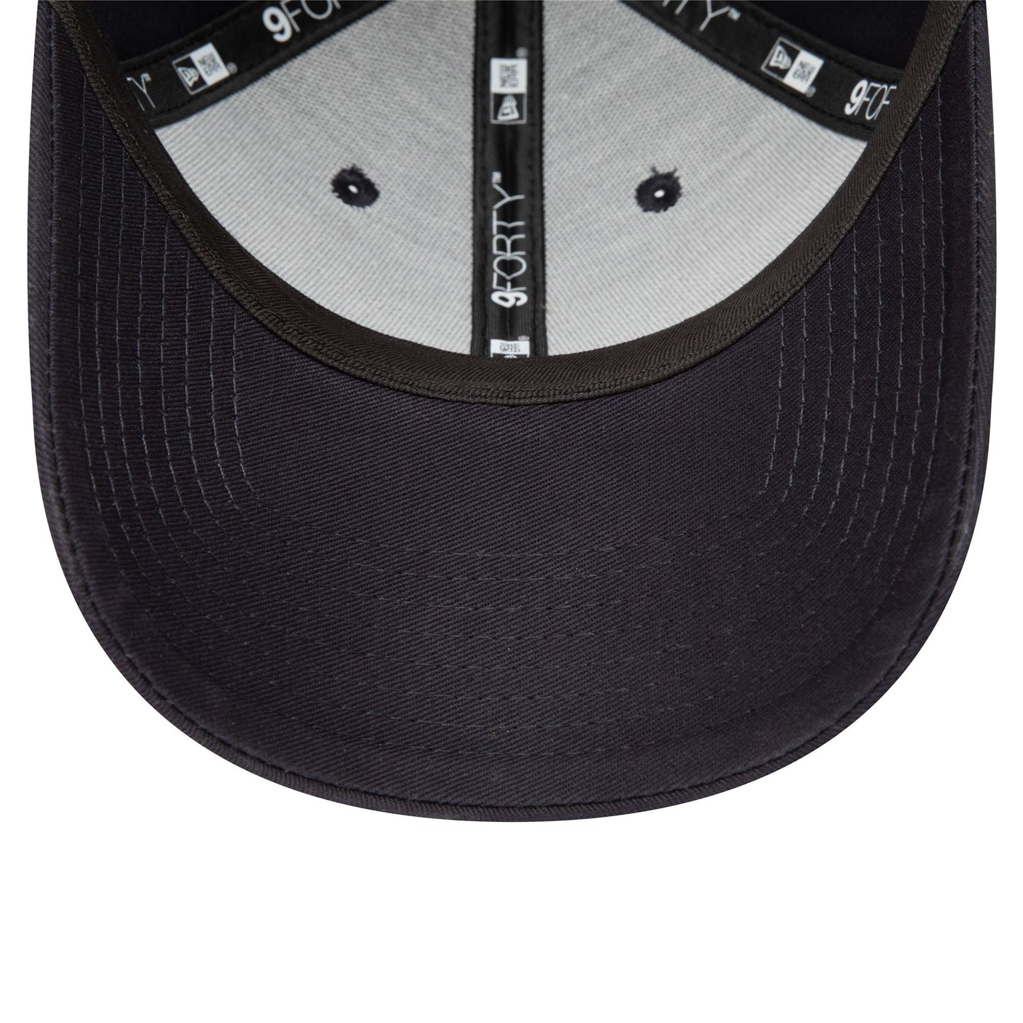 New Era Mens Essential Snapback 9Forty Trucker Cap ~ Oracle Red Bull Racing F1 001 navy