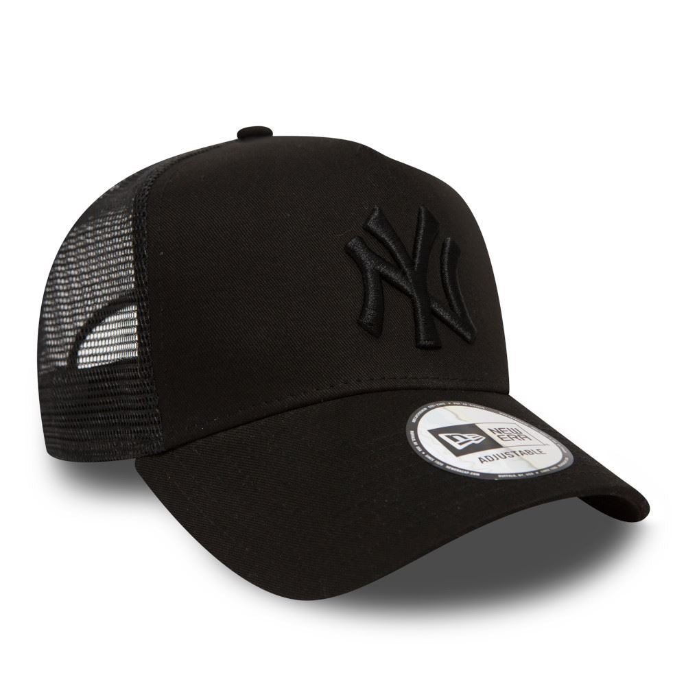 New Era Men's Snapback Trucker Cap ~ New York Yankees black/black