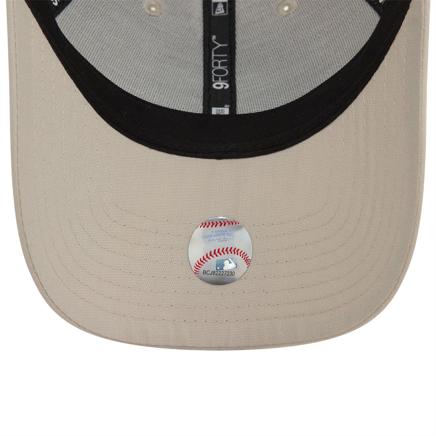 New York Yankees Repreve® Mini Logo Light Beige 9FORTY Adjustable Cap