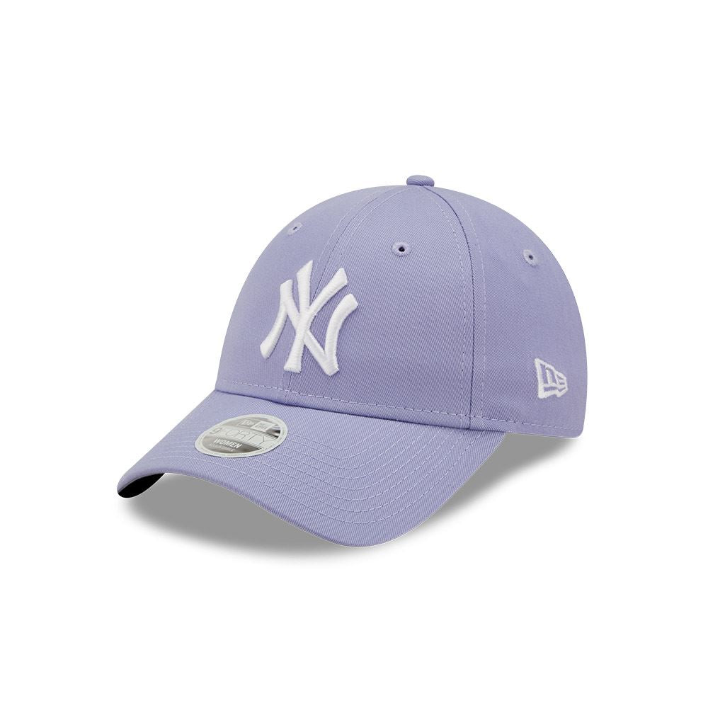 New Era Women's Adjustable League Ess 9Forty Cap ~ New York Yankees blue