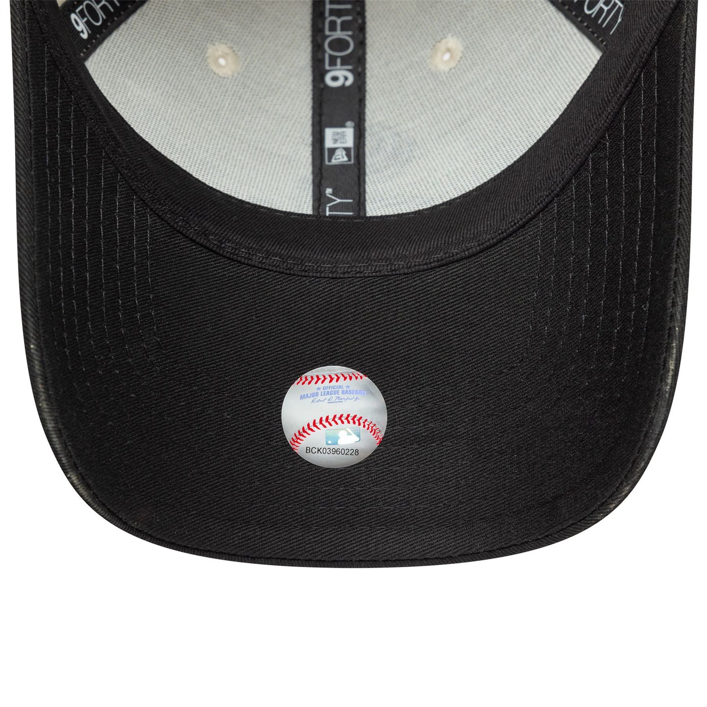 Chicago White Sox MLB Side Script Cream 9FORTY Adjustable Cap