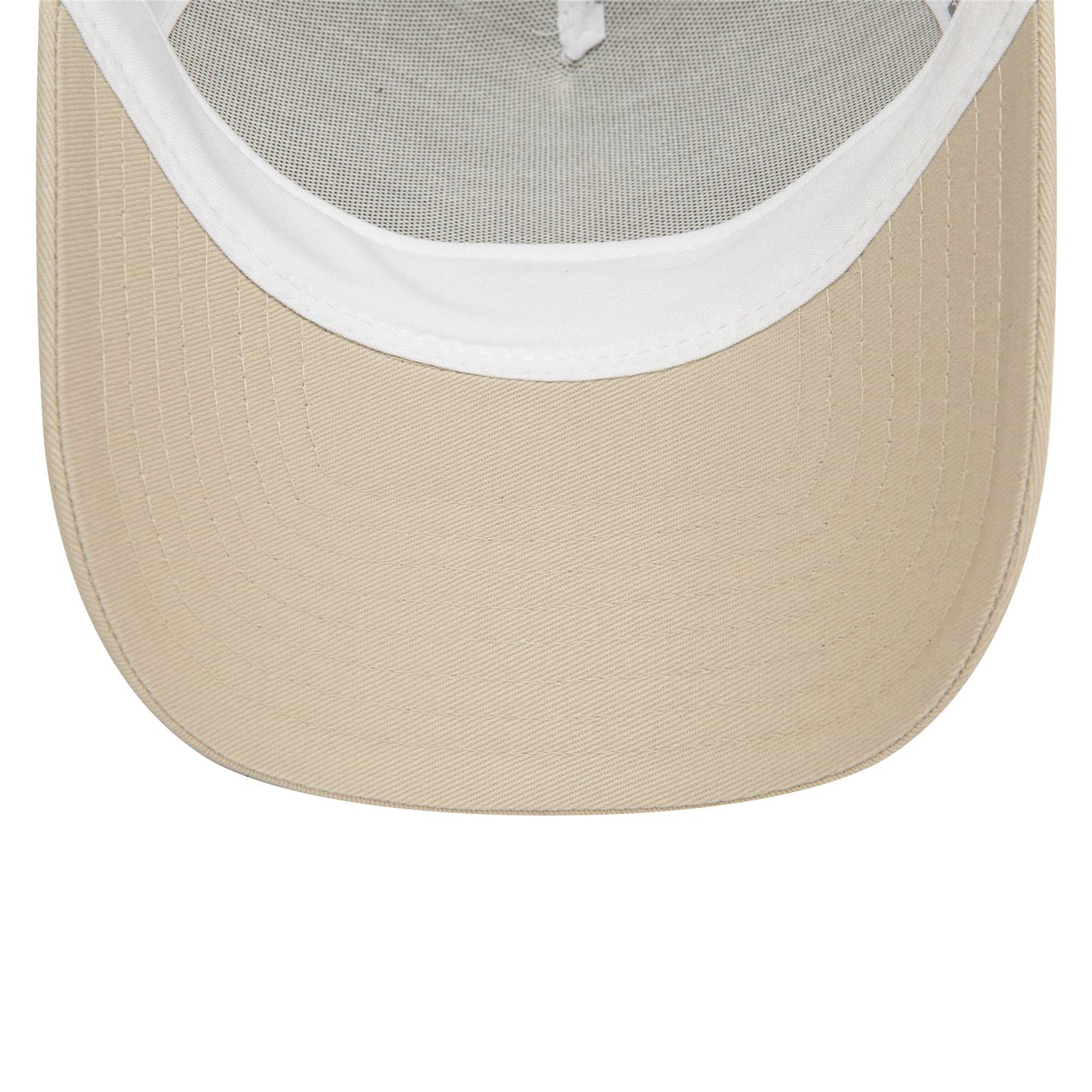 New York Yankees Womens Metallic Cream 9FORTY E-Frame Adjustable Trucker Cap