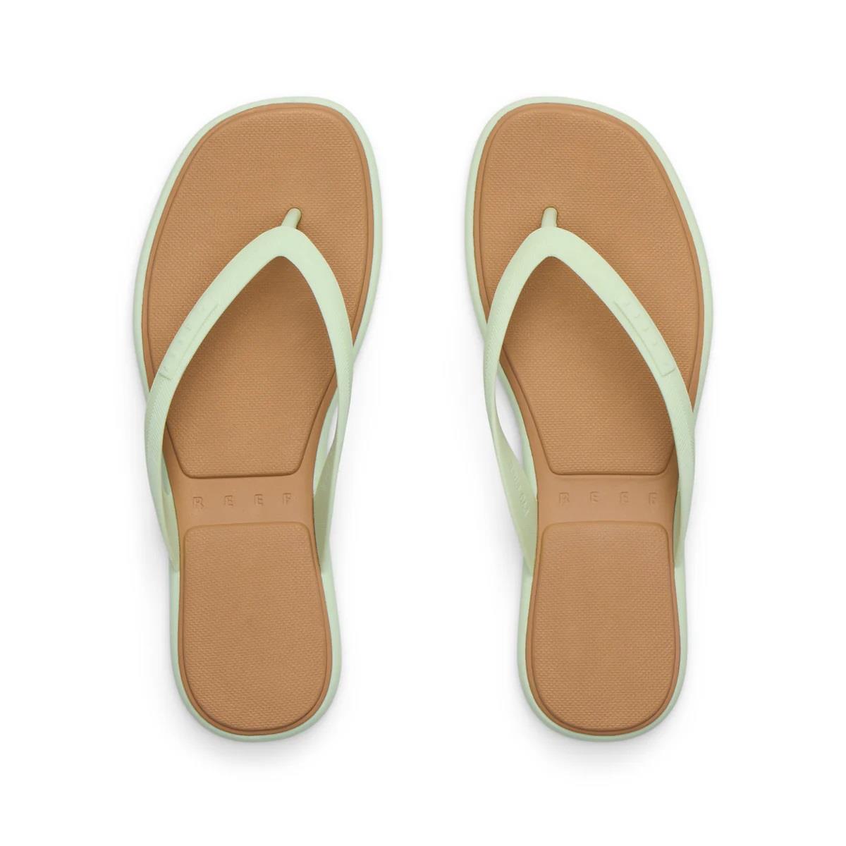Reef Water Willow Malibu Womens Water Friendly Ambrosia Sandals