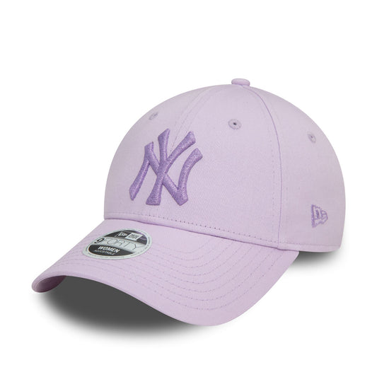 New Era Womens Metallic Logo 9Forty Cap ~ New York Yankees lilac