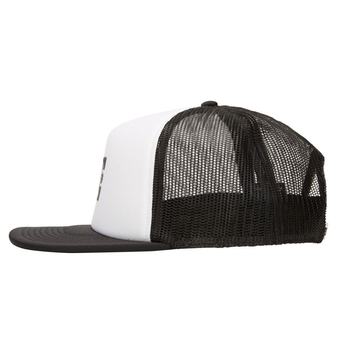 DC Shoes Boys Snapback Flat Brim Trucker Cap ~ Gasstation white