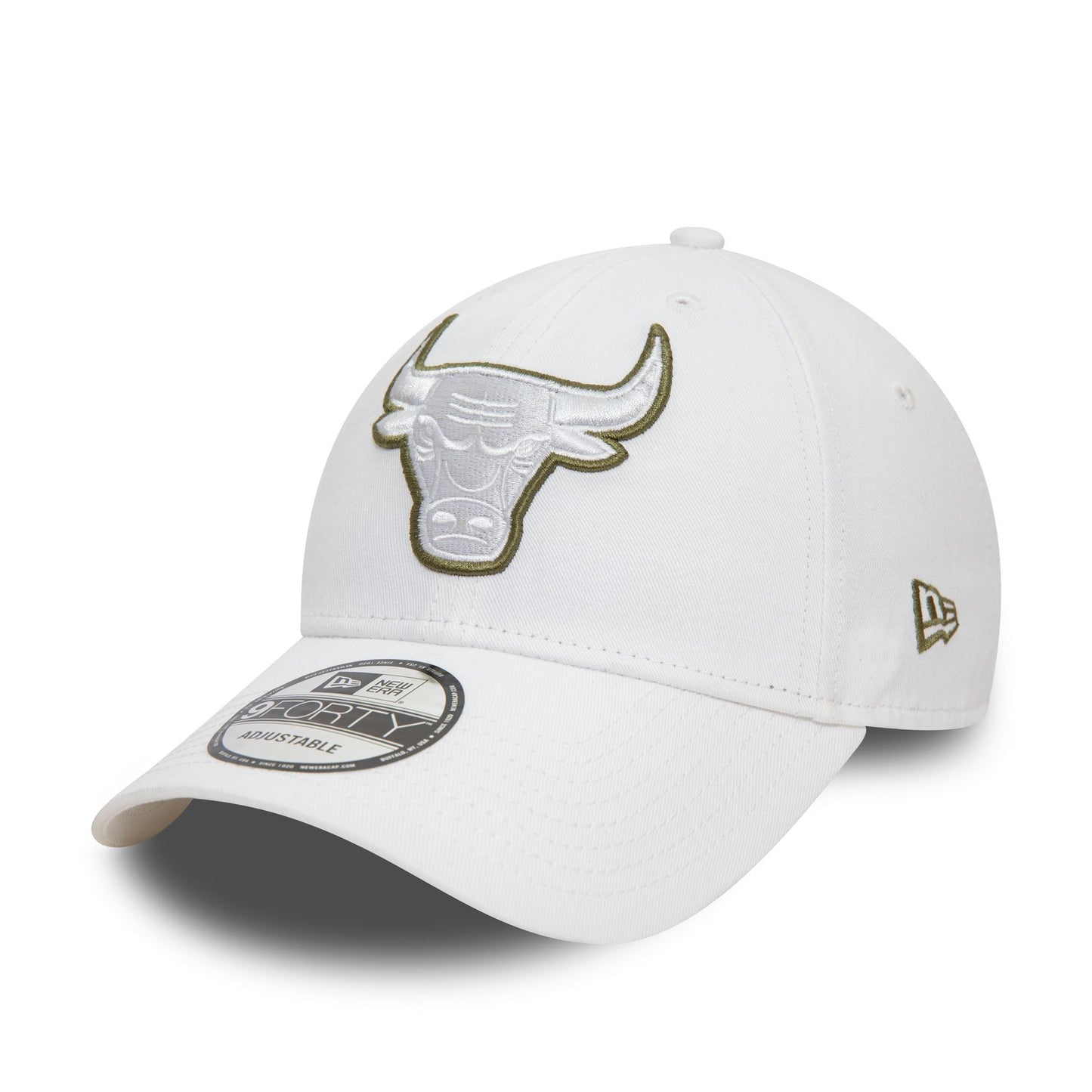 New Era Mens Team Outline 9Forty Cap ~ Chicago Bulls white