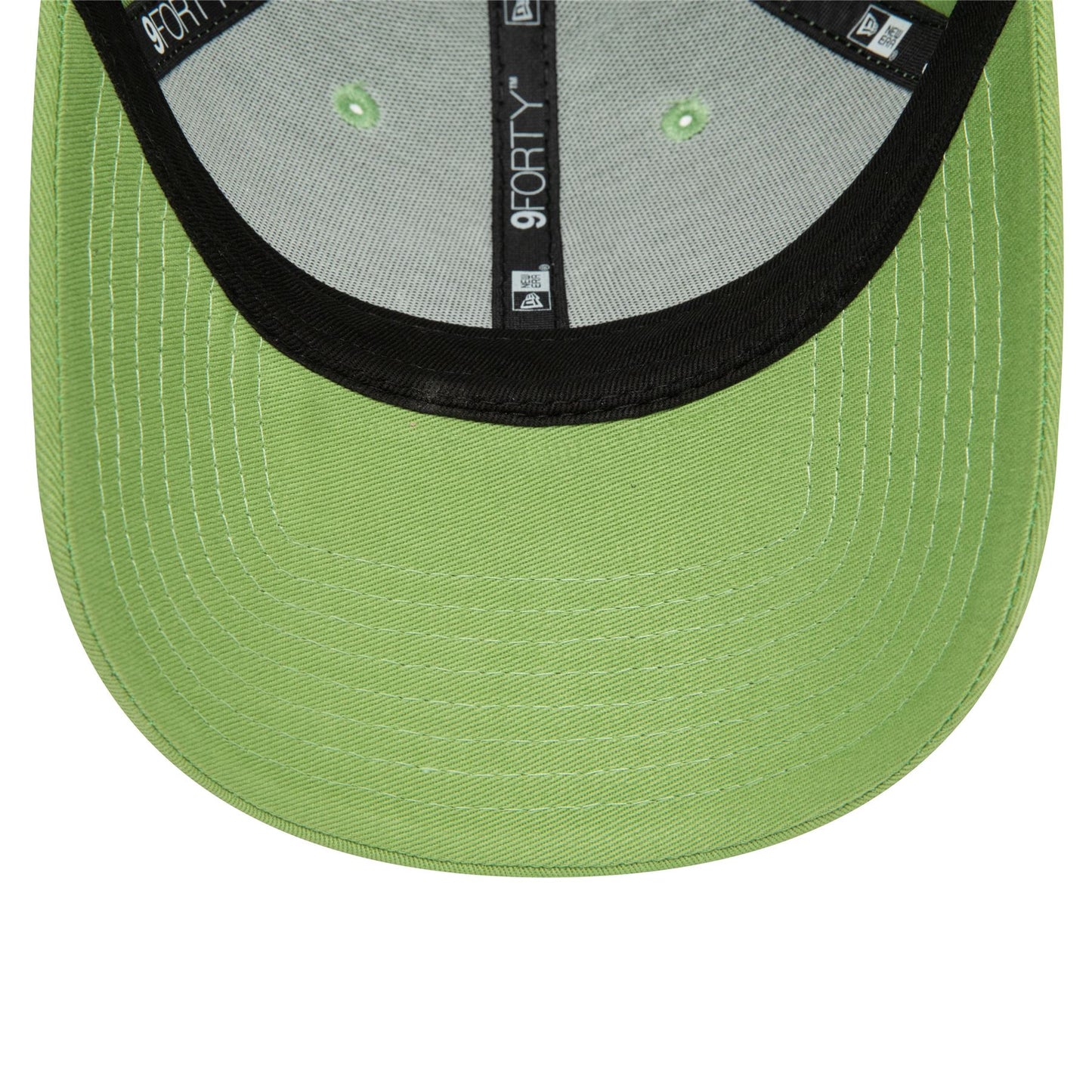 New Era League Essential 9Forty Adjustable Cap ~ New York Yankees green 2