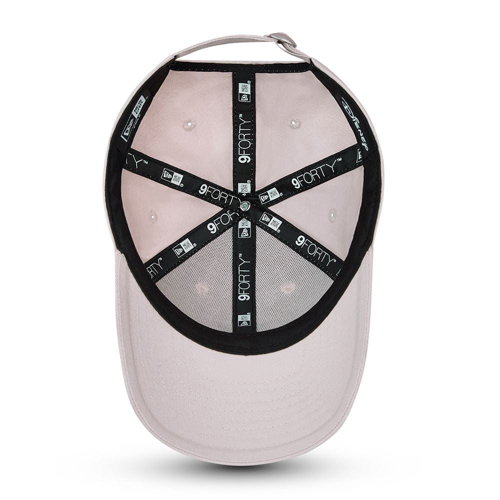 New Era Kids Character 9Forty Cap ~ Piglet