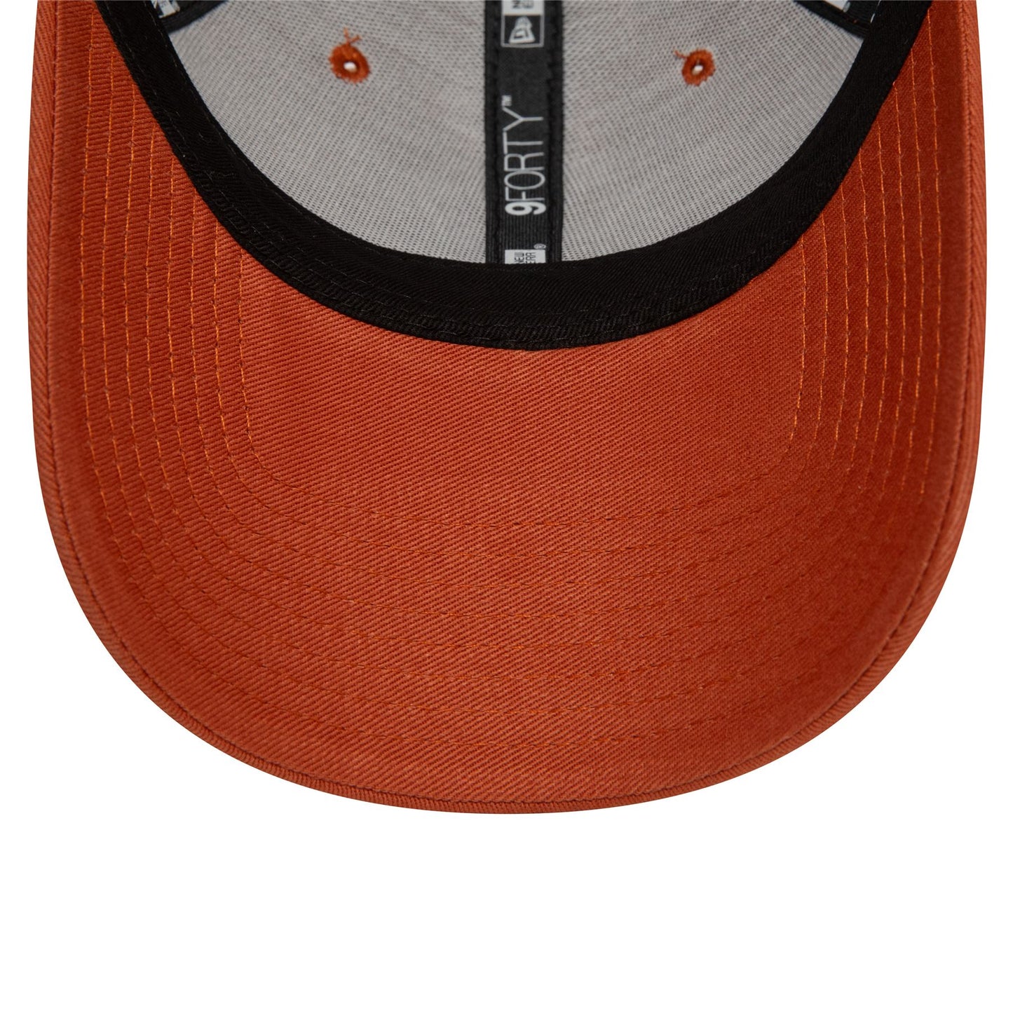 New Era Mens League Essential 9Forty Cap ~ New York Yankees rust