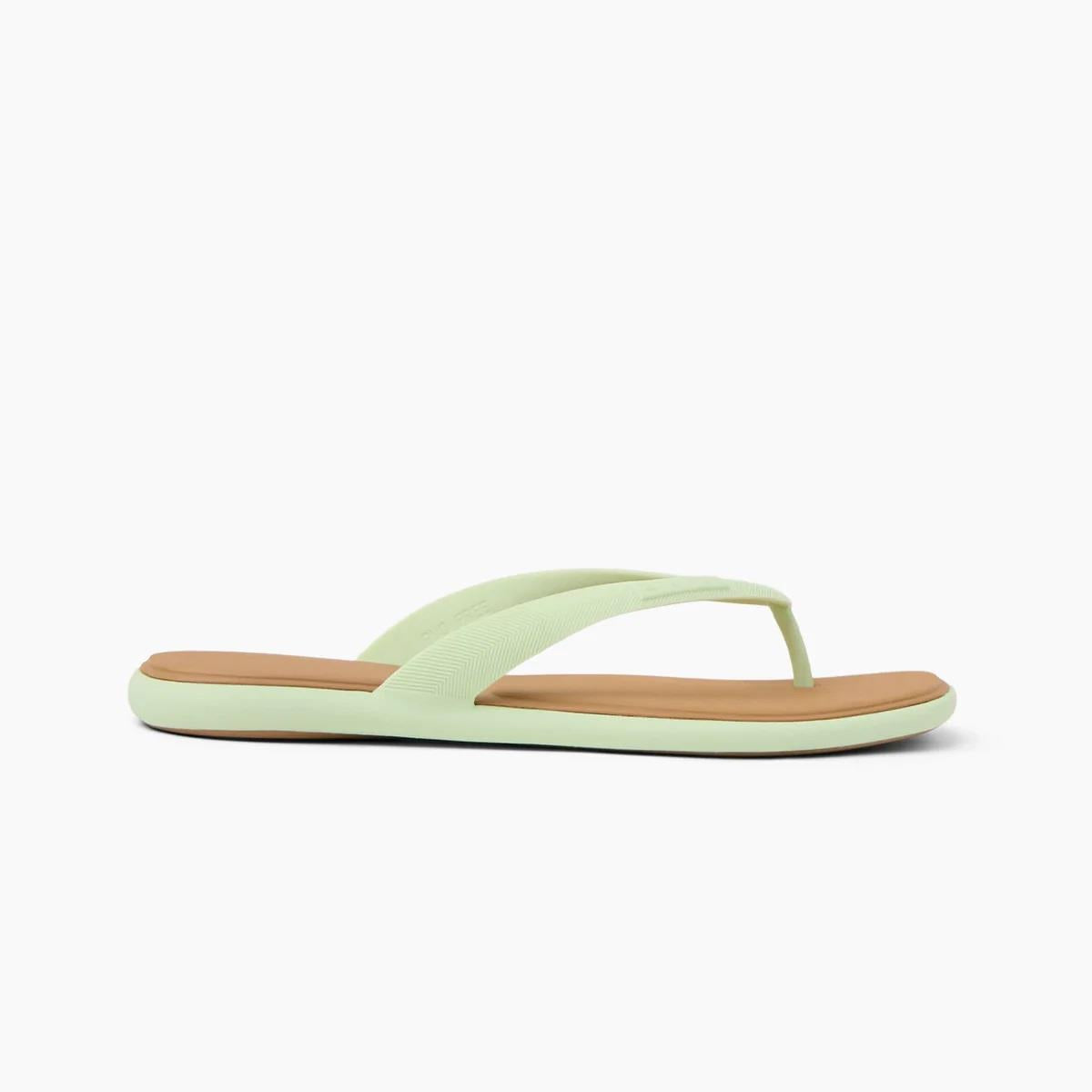 Reef Water Willow Malibu Womens Water Friendly Ambrosia Sandals