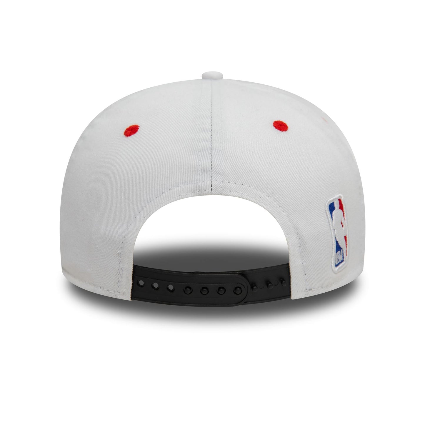 New Era Mens Washed NBA Golfer Cap ~ Chicago Bulls white