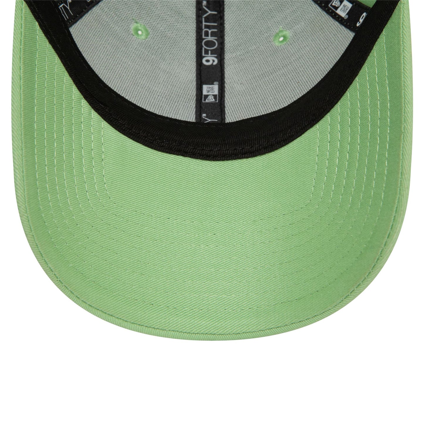 New Era Mens League Essential 9Forty Cap ~ New York Yankees green