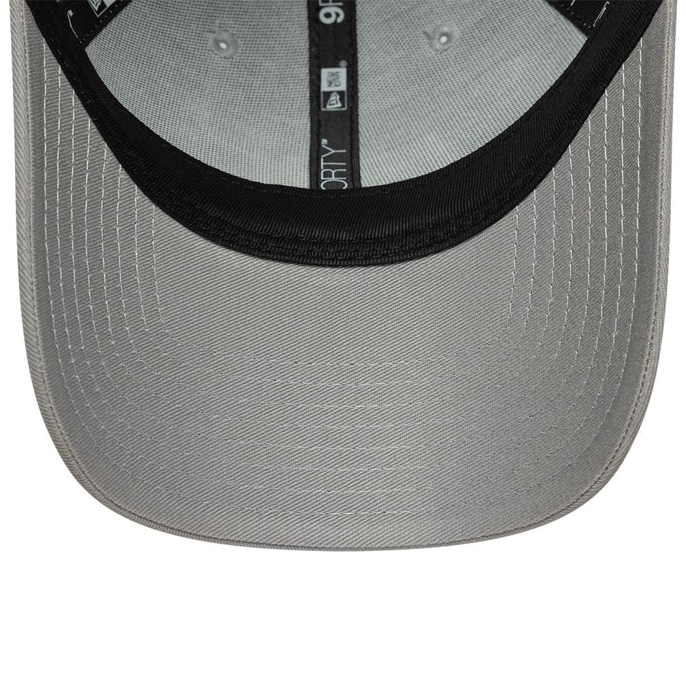 UFC Core Grey 9Forty Snapback Cap