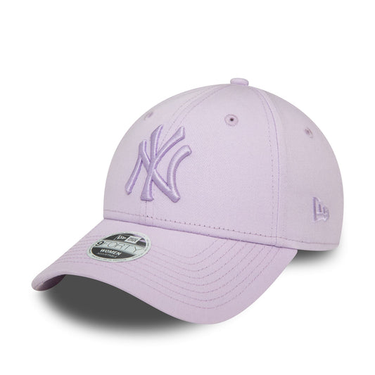 New Era Womens League Essential 9Forty Cap ~ New York Yankees lilac