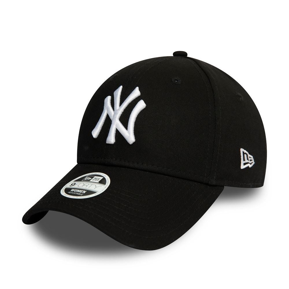 New Era Womens Essential 9Forty Cap ~ New York Yankees black