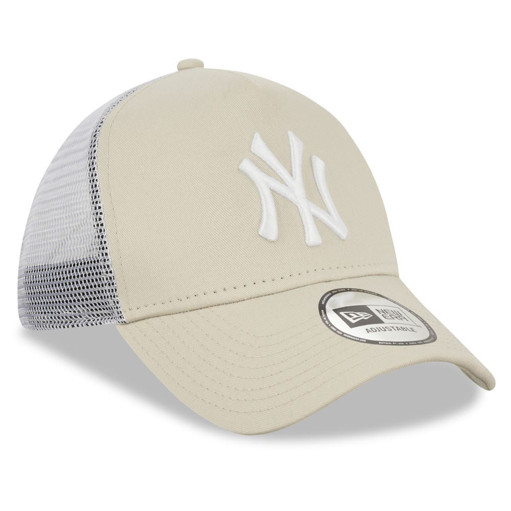 New Era Men's Essential AF Trucker Cap ~ New York Yankees stone