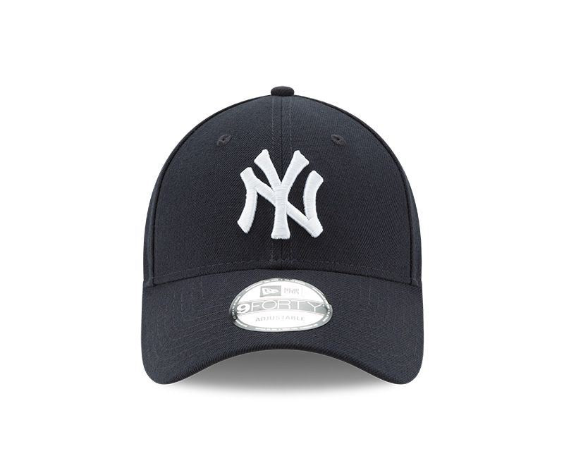 New Era 940 Adjustable League Cap ~ New York Yankees navy white