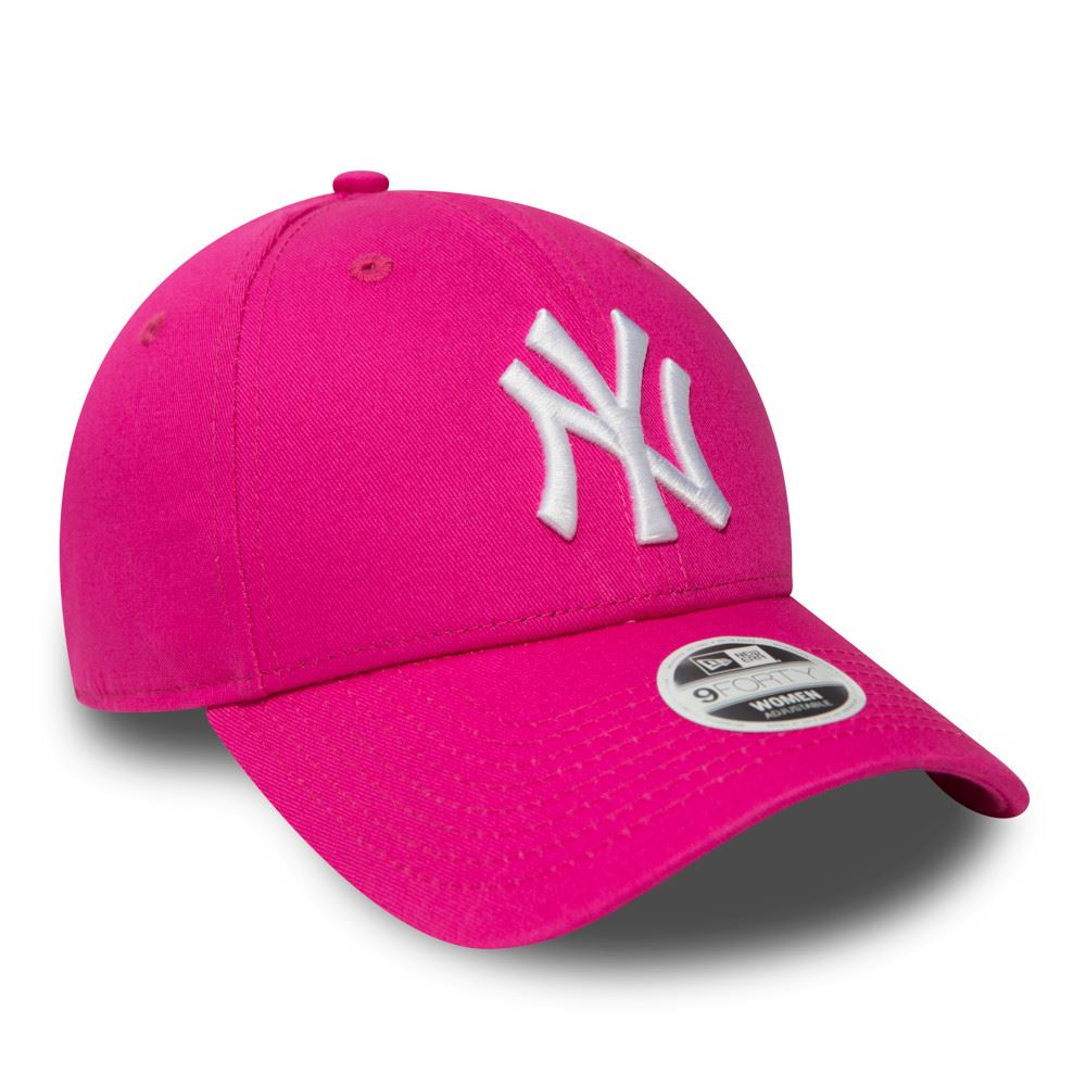 New Era Womens 9Forty Adjustable Curve Brim OSFA Cap ~ New York Yankees Fuchsia